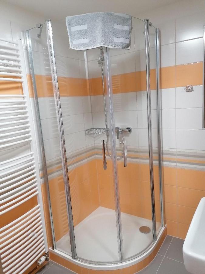 Apartmany Na Namesti Божий Дар Экстерьер фото