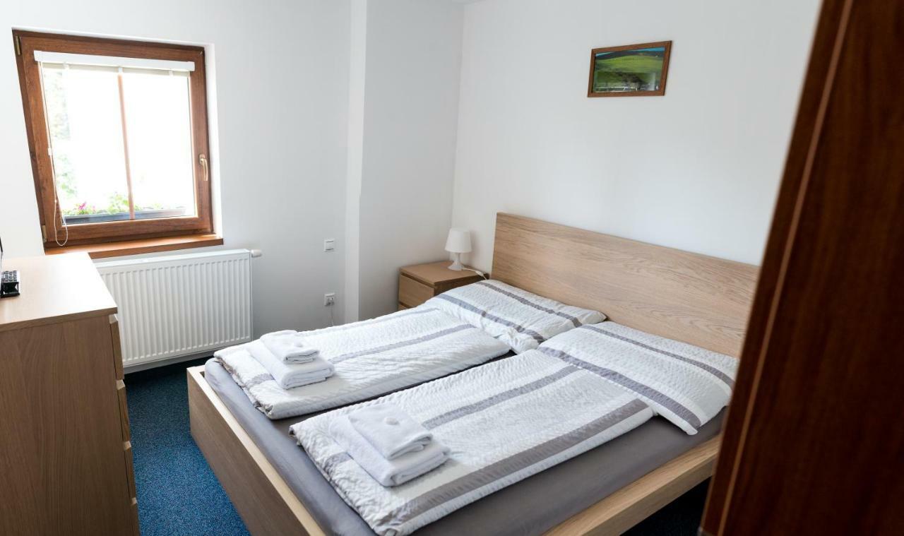 Apartmany Na Namesti Божий Дар Экстерьер фото